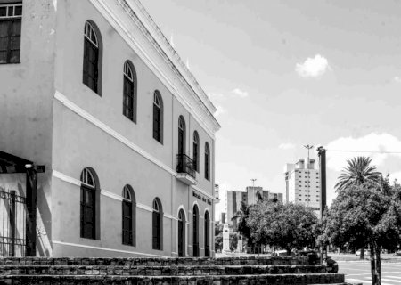 Testemunha da história de Campo Grande, Morada dos Baís definha à espera de solução>