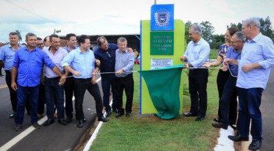 Em Jateí, Reinaldo Azambuja entrega obras e garante investimentos nos 79 municípios