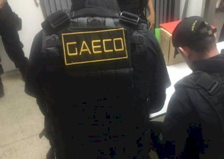 MP quer saída de prefeito de Aparecida do Taboado após flagra de servidores fraudando concurso