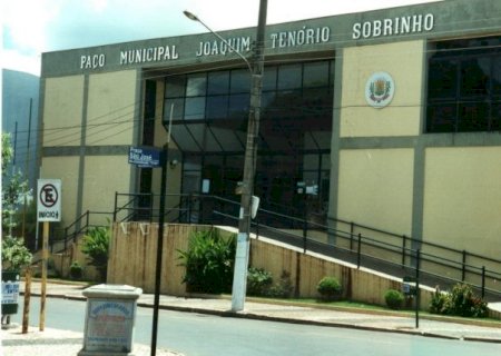 Prefeitura de Cassilândia abre concurso com mais de 100 vagas e salário de até R$ 8,8 mil
