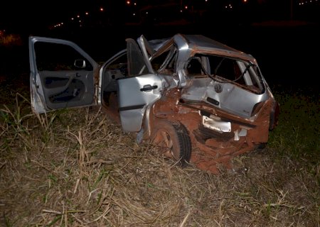 Motoristas ficam feridos em acidente na MS-276 em Ivinhema na saída para Nova Andradina