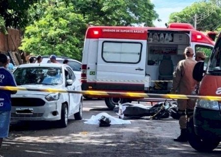 Motociclista morre ao atingir porta de carro em Nova Andradina