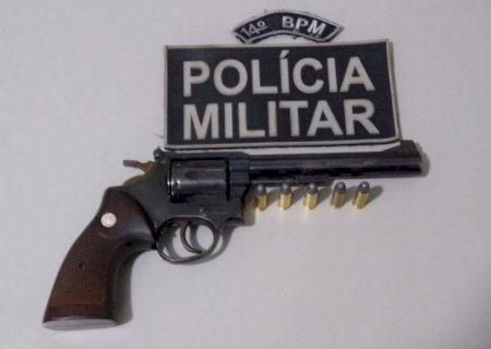 Homem é detido com arma de fogo em Deodápolis