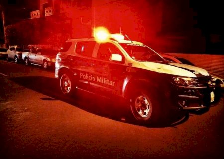 Deodápolis: Populares aglomerados agridem agente da Defesa Civil que fiscalizava quarentena
