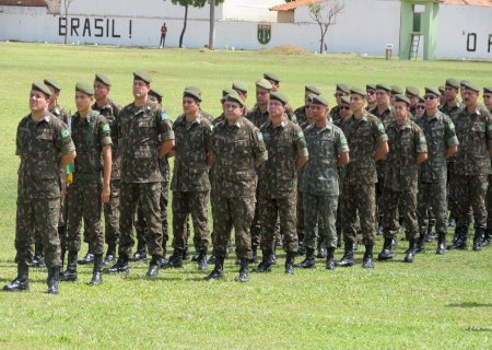 Concurso do Exército oferece 440 vagas e salário final de R$ 7,3 mil