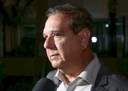 Diretor culpa nova lei por assassino de policiais estar sem algemas