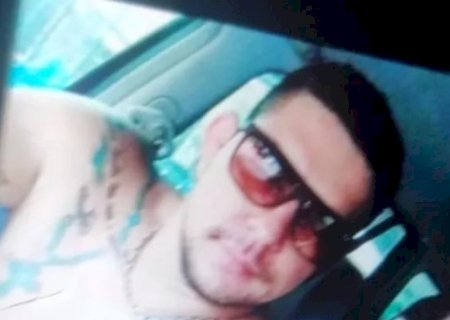 Ex-lutador de MMA é executado enquanto bebe com mulher na frente de casa em Ponta Porã