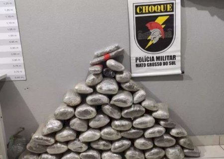 Choque vai a 4 endere&ccedil;os para prender trio com maconha, skank e coca&iacute;na