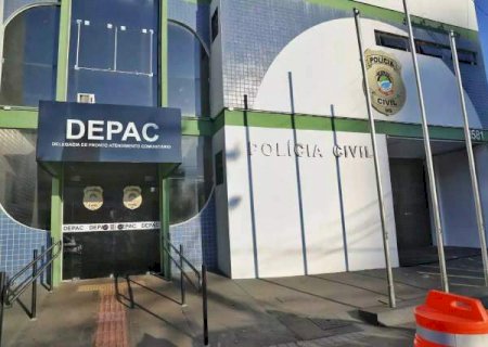 Ap&oacute;s reclamar de banheiro, cliente apanha de propriet&aacute;rio de bar