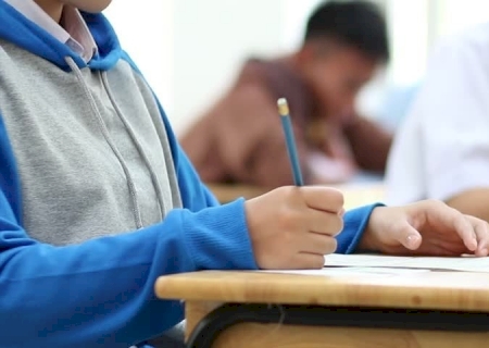 Com salários de até R$ 15 mil, veja cargos e vagas do concurso da prefeitura de Glória de Dourados