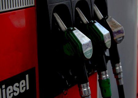 Projeto de lei limita teor de enxofre no óleo diesel rodoviário