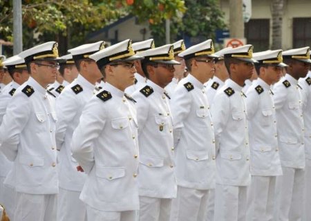 Marinha abre dois concursos para 980 vagas de nível médio