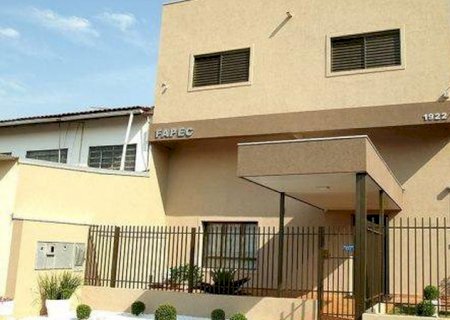 Fapec não revisa nota de professores para SAD-MS no prazo e culpa surto de covid e H3N2