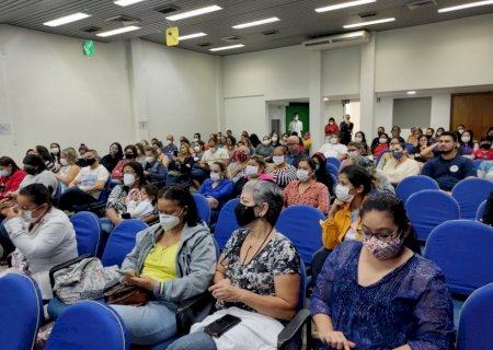 Enfermeiros de Campo Grande anunciam greve após assembleia