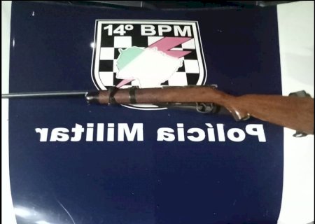 Força Tática prende homem por porte ilegal de arma de fogo em Jateí