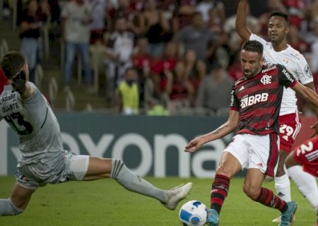 Flamengo não convence, mas triunfa na Libertadores>