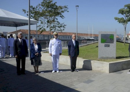 Brasileiros são bem-vindos em Portugal, diz presidente português>