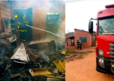 Casa pega fogo e morador perde quase tudo em incêndio em Aquidauana>