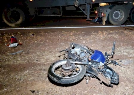 Motociclista morre em colisão com carreta entre Lagoa Bonita e Indápolis na MS-276