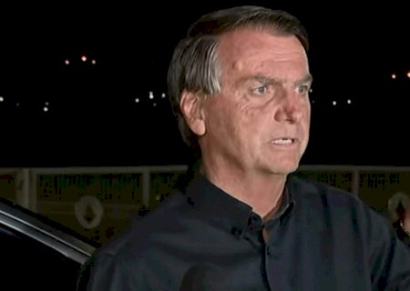 Bolsonaro é internado no Hospital das Forças Armadas após fortes dores abdominais