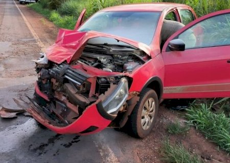 Acidente deixa duas pessoas feridas na MS-141, em Ivinhema
