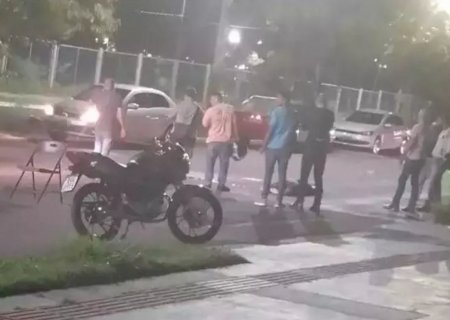 Homem de 40 anos de idade é morto a tiros em rua da Capital