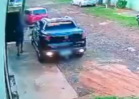 Criança baleada em troca de tiros de vizinhos no Pioneiros é encaminhada para Santa Casa