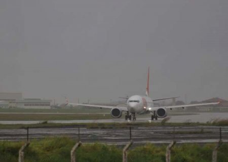 Apesar da chuva, Aeroporto da Capital opera normalmente esta manh&atilde;