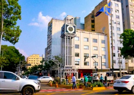 Abre e fecha: Feriado de aniversário de Campo Grande muda a rotina do comércio, trânsito e ônibus