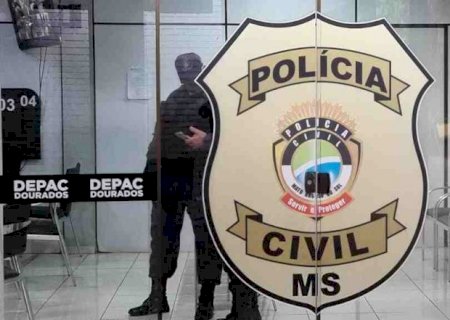 Mulher denuncia dono de pitbull que a atacou enquanto estava com a filha no colo: \'Vive solto\'