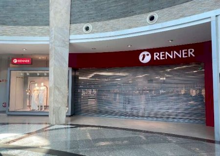 Mais uma: Renner fecha as portas no shopping Bosque dos Ip&ecirc;s