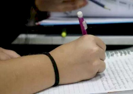 "Enem dos Concursos" recebe 100 mil inscri&ccedil;&otilde;es no primeiro dia