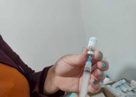 Mais de mil douradenses foram vacinados contra dengue durante o Carnaval