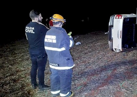 Advogado morre após bater camionete em gol entre Indápolis e Lagoa Bonita