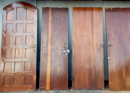 SIG de Fátima do Sul recupera quatro portas furtadas