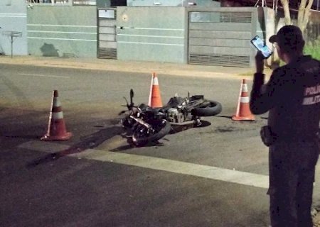 Motociclista é socorrido em estado grave após colisão com caminhão em Aquidauana>