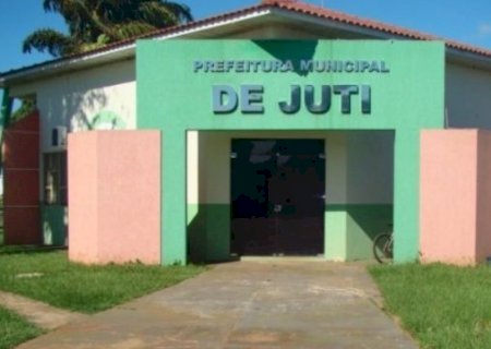Prefeitura de Juti reabre no dia 15 inscrição de concurso com 36 vagas e salários de até R$ 11 mil