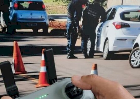 Polícia vai usar drone para multar condutores em fila dupla em Campo Grande