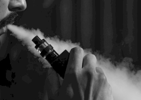 Anvisa mantém proibição de cigarros eletrônicos no país