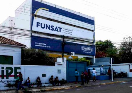 Funsat oferta 2.142 vagas de emprego em 207 funções nesta terça-feira