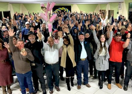 DEODÁPOLIS: Empresário Marcinho do Arena Frigomar mostra força política em reunião