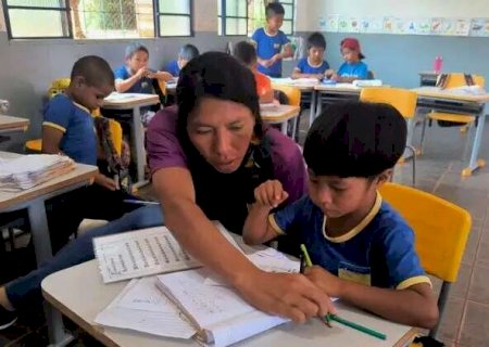 MS ter&aacute; escolas bil&iacute;ngues com l&iacute;nguas maternas de etnias ind&iacute;genas em 2025