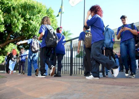 Novo ensino médio pode impactar escolas de tempo parcial de MS