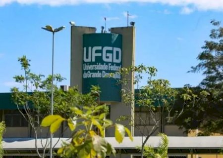 Concurso da UFGD: inscrições encerram hoje com salários de até R$ 4,5 mil
