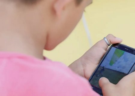 Alunos dizem estar preparados para deixar celular longe da escola em 2025