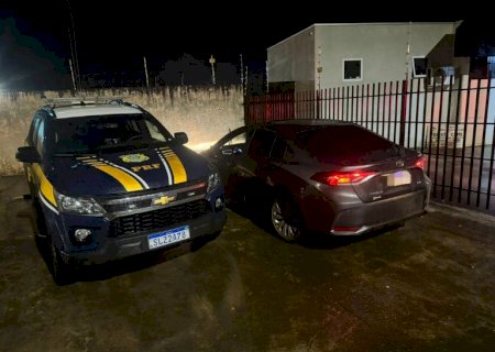 PRF prende trio envolvido em roubo de residência em Selvíria e recupera veículo das vítimas