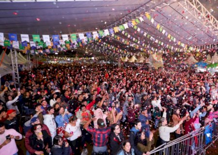 Arraial de Santo Antônio começa hoje com pratos a partir de R$ 5 e show de Jads e Jadson >