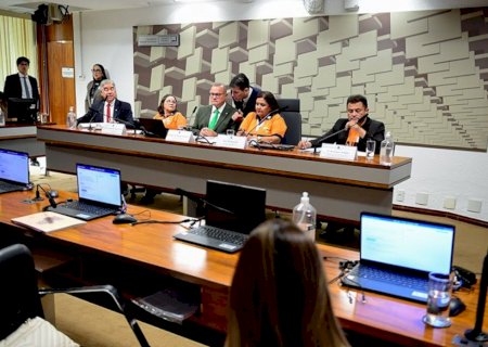 Aposentadoria especial para agentes de saúde é justa, dizem debatedores>
