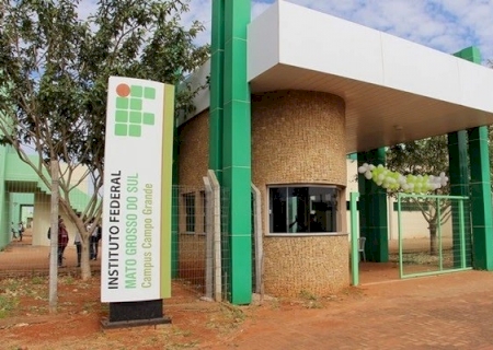 IFMS abre 300 vagas para cursos gratuitos de espanhol, inglês e libras