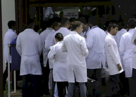 Revalida 2025/2: prazo para envio de diploma médico termina hoje